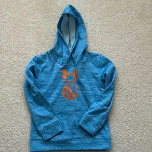 Long sleeve tee with light fleece lining